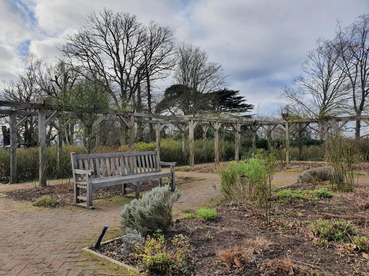 Kew Gardens - Private Double Room Richmond London - Homestay Exterior foto